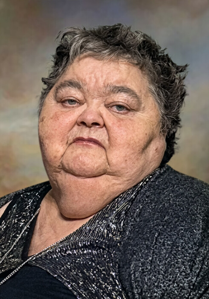 Suzanne Deschamps