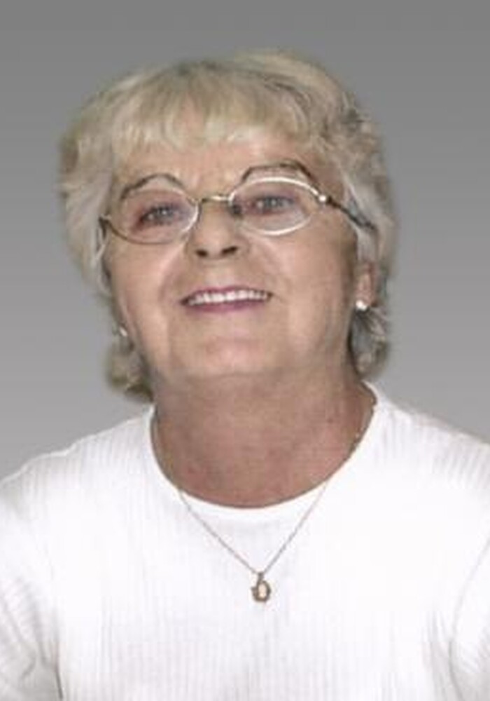 Claudette (Huguette) St-Amant Giasson